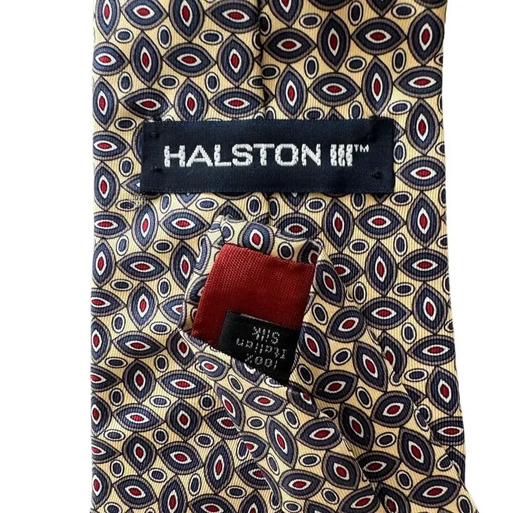 Halston III vintage 100% silk geometric pattern print tie 4” w